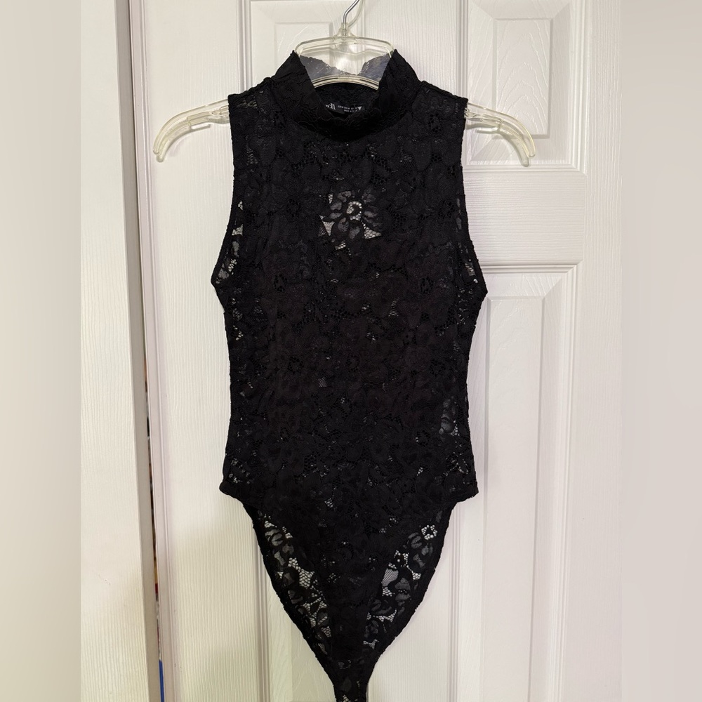 Black Lace Sleeveless Bodysuit